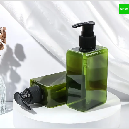 ¿Qué hace que las botellas de gel de ducha sean esenciales para sus refrescantes rituales diarios?